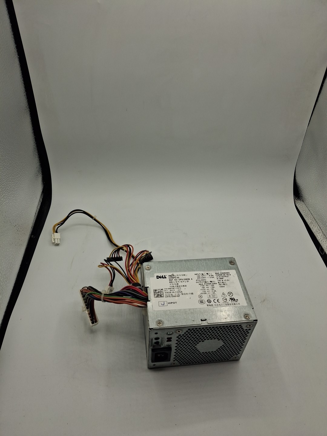 Dell D235PD-00 REV 01 235W Power Supply 0M618F M618F