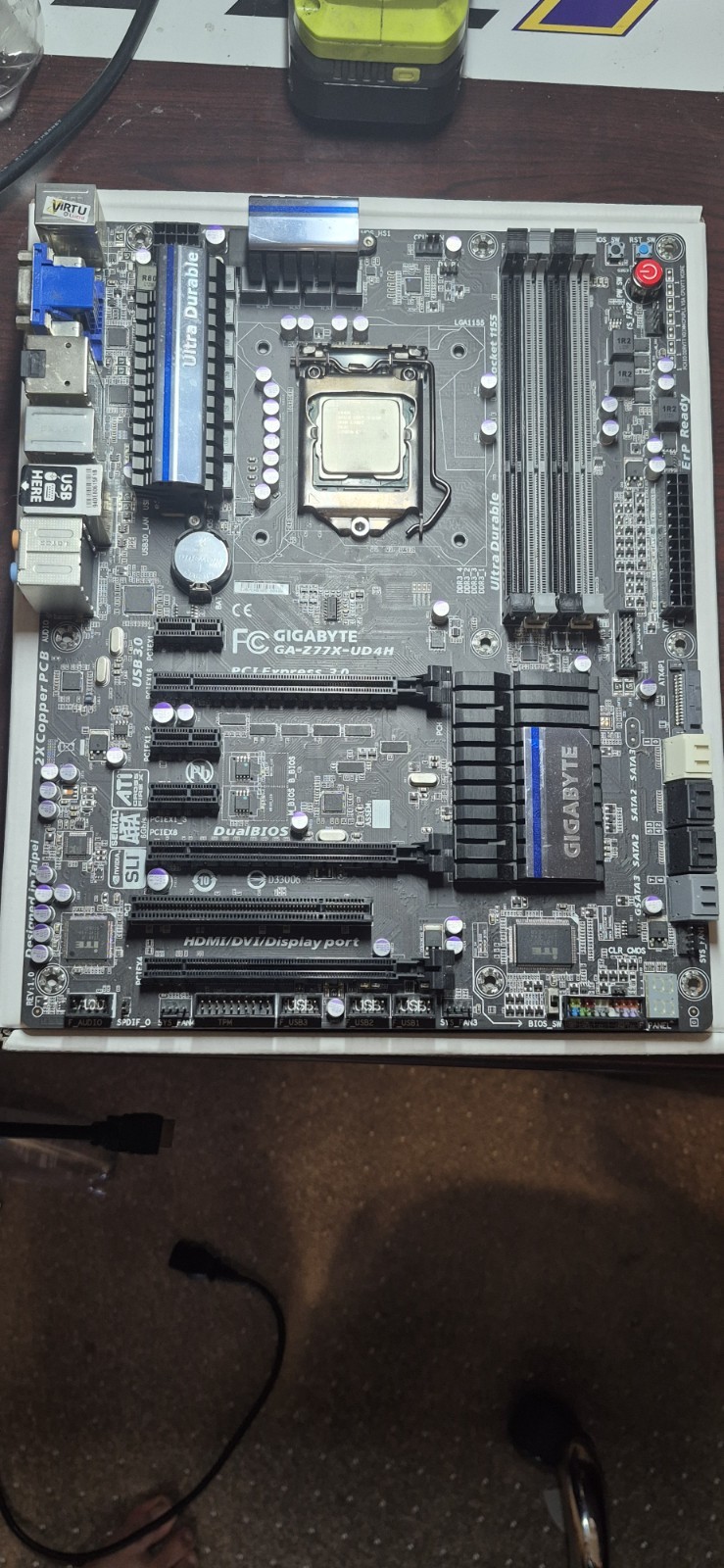 GIGABYTE GA-Z77X-UD4H ATX LGA1155 DDR3 W/ Intel I5-2500K *TESTED*