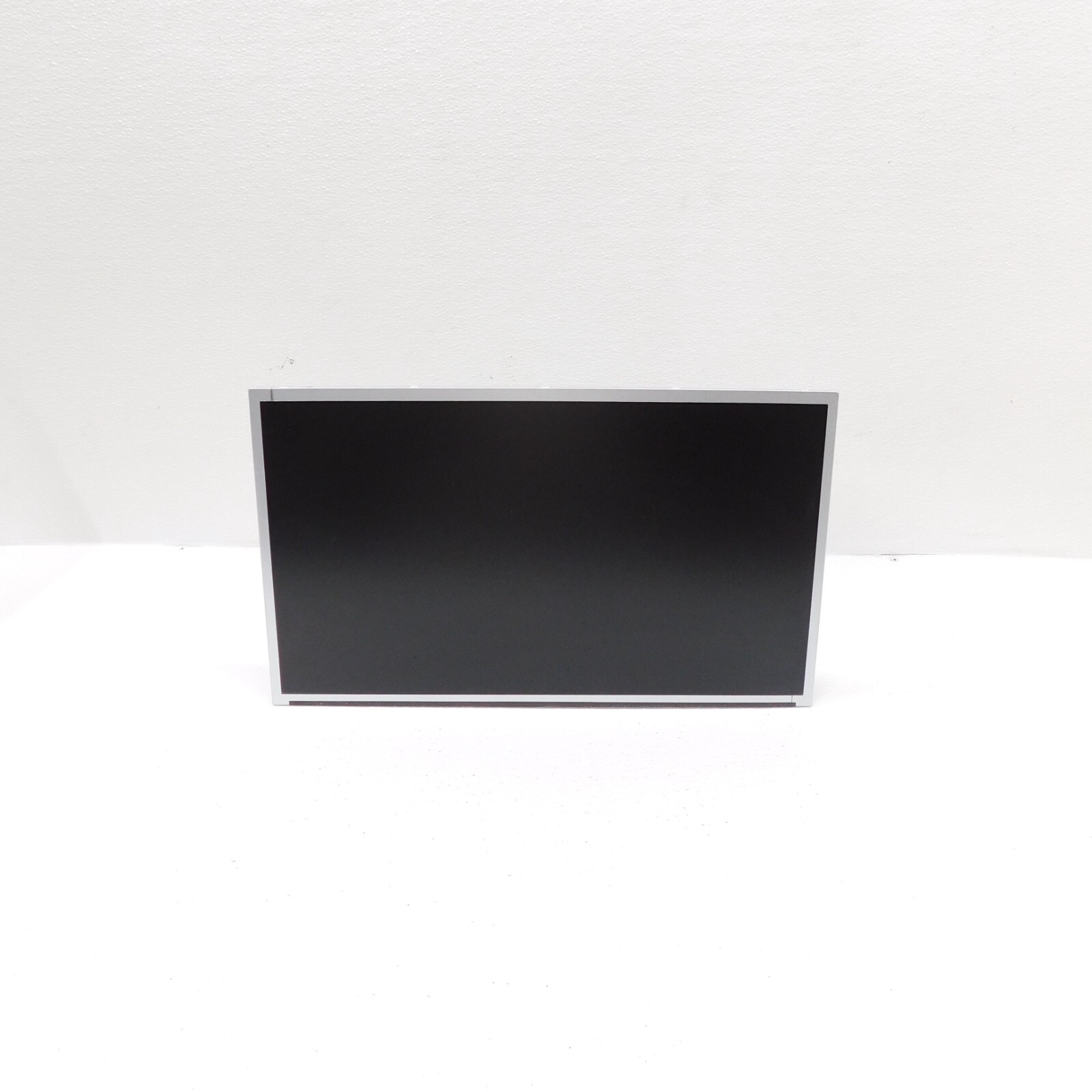 Chimei Innolux M195FGE-L20 Rev.c1 Matte 19.5″ LCD Screen Panel 1600×900 30 pins