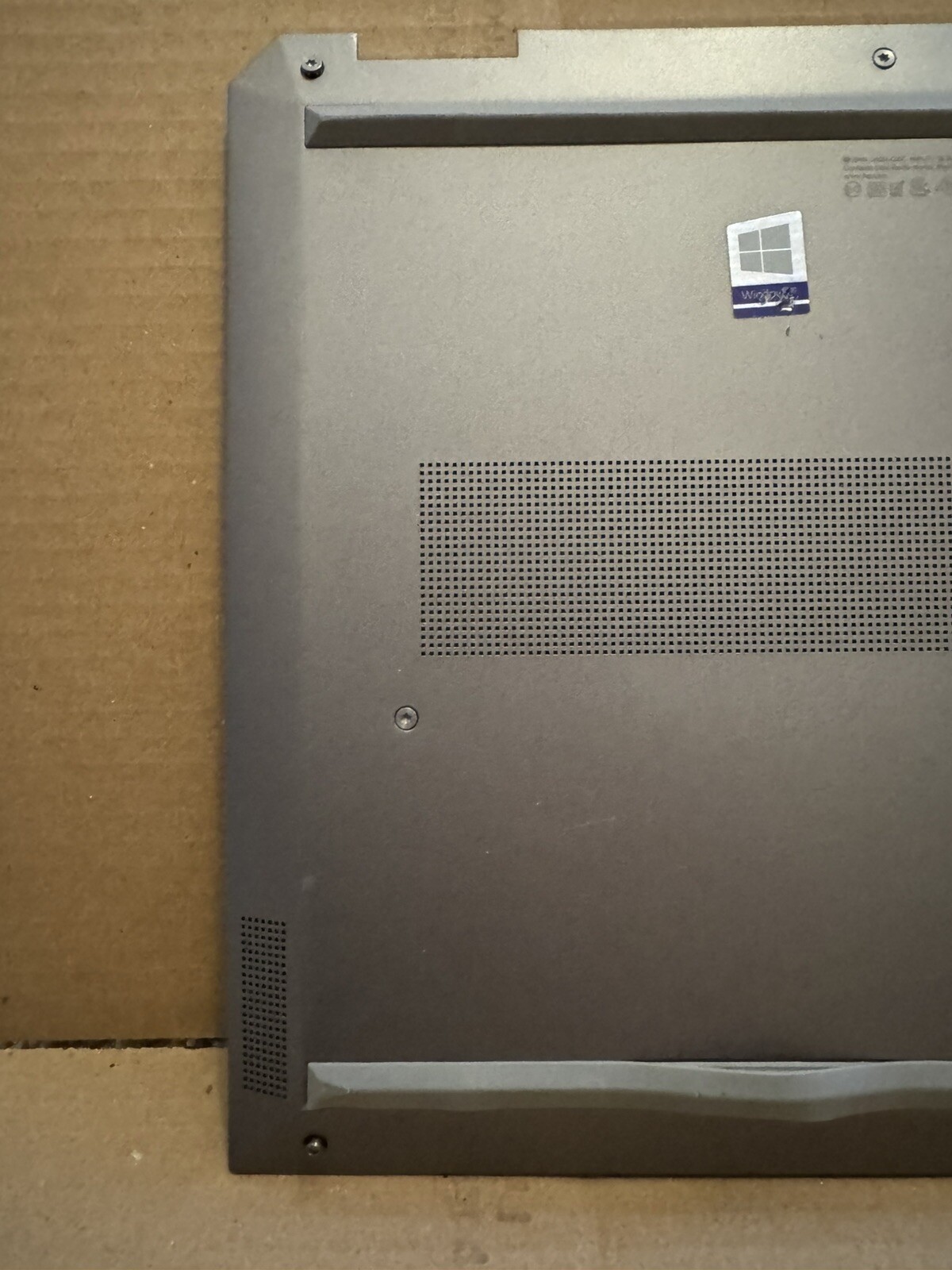 OEM HP ZBook Studio G5 15.6″ Laptop Bottom Case Base Cover (See Pictures!)