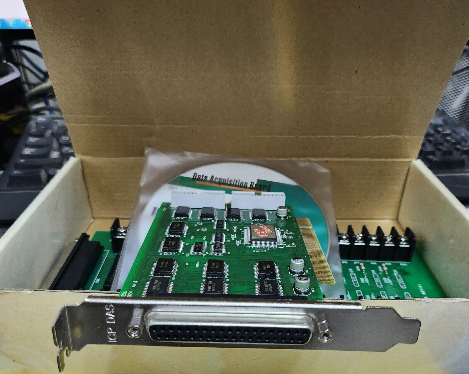 ICP PIO-D56 DAS PCI Data Acquisition Board with DIN-RAIL DB-8125 & Software NEW!