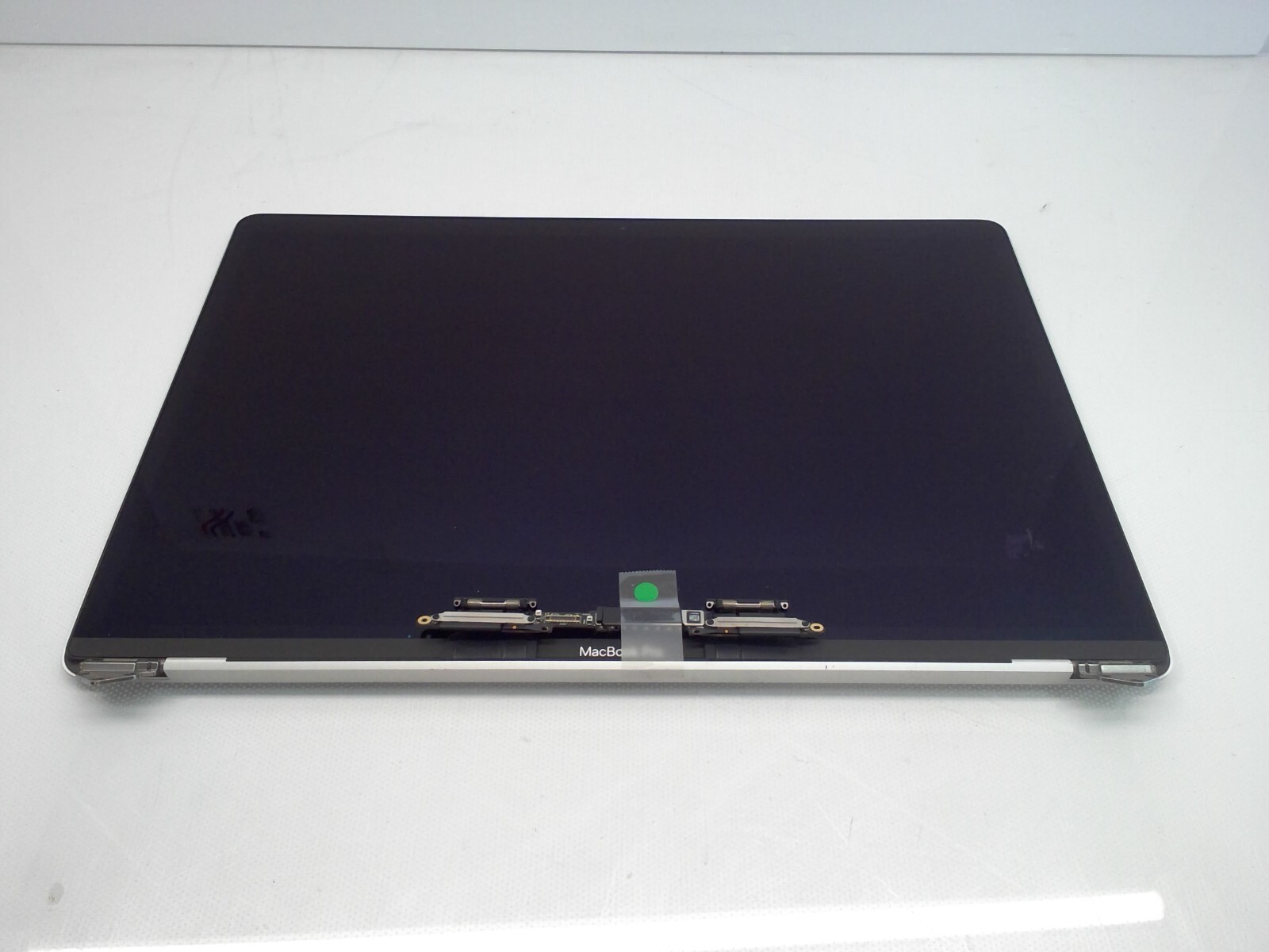 Genuine Apple Retina LCD Screen Assembly 15″ MacBook Pro A1707 2016 2017 Silver