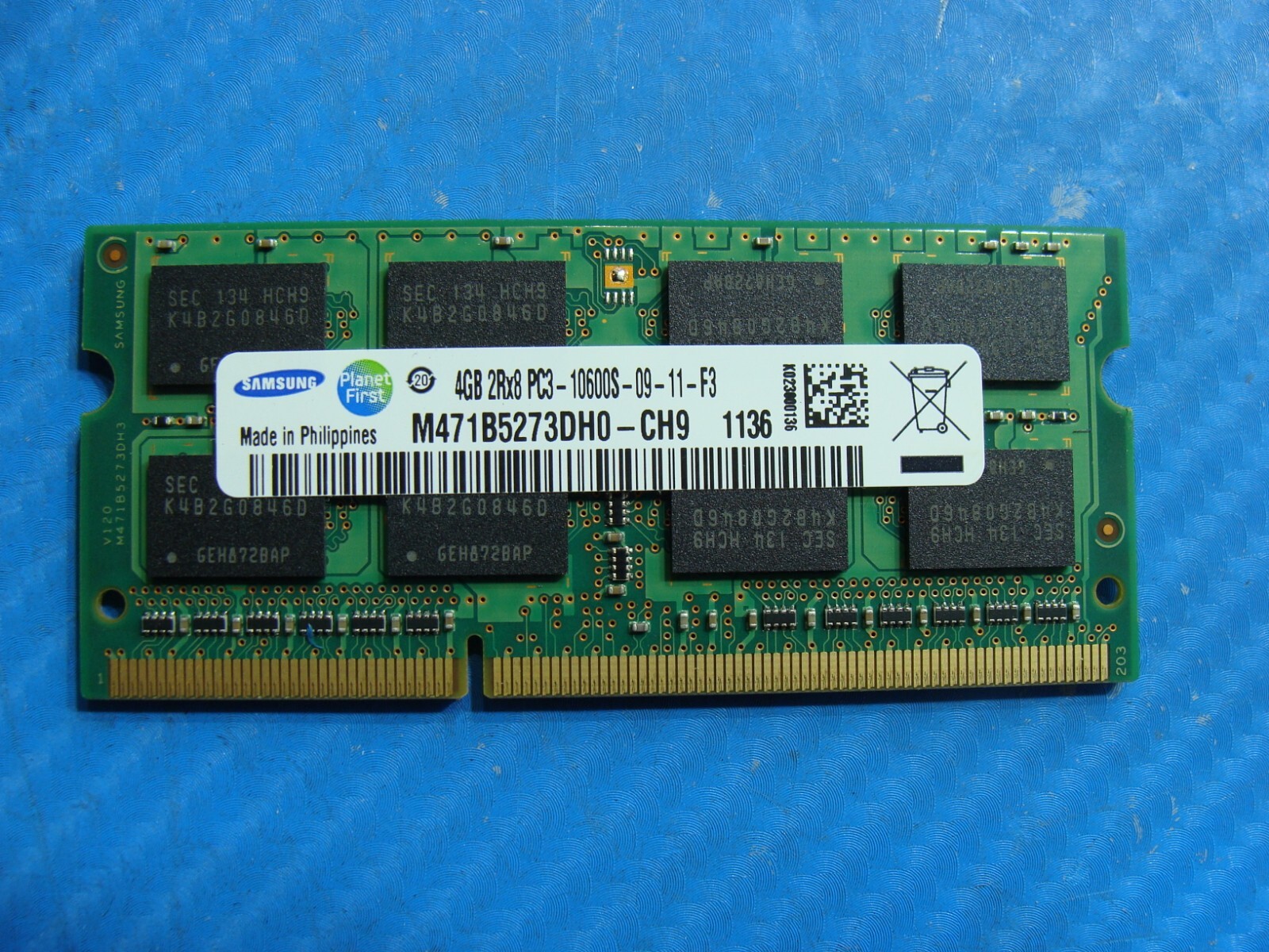 MacBook Pro A1286 MD318LL/A So-Dimm Samsung 4Gb Memory Ram M471B5273DH0-CH9