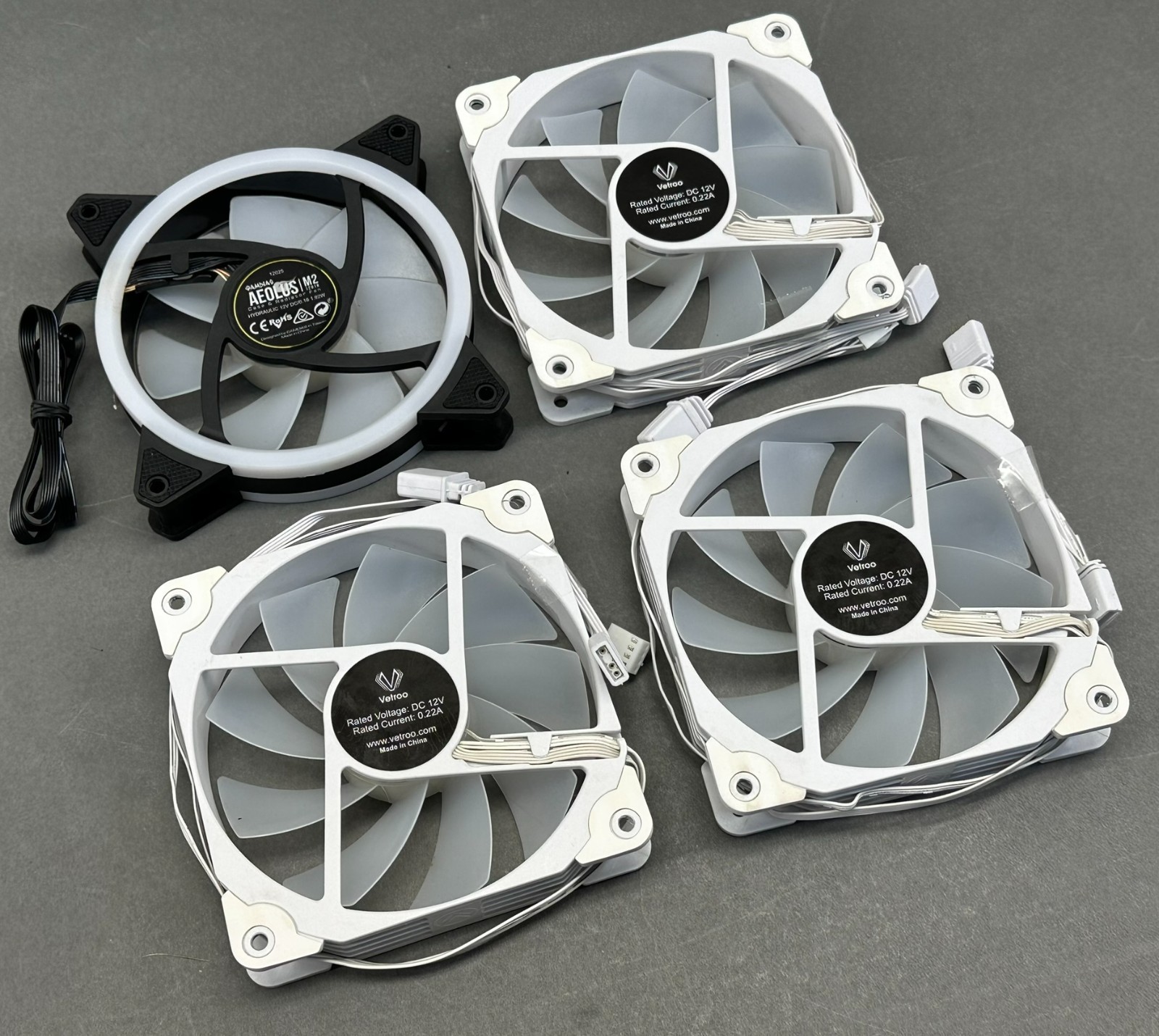 Gamdias chione e2-120 lite 2 W/ Extra Case Fans