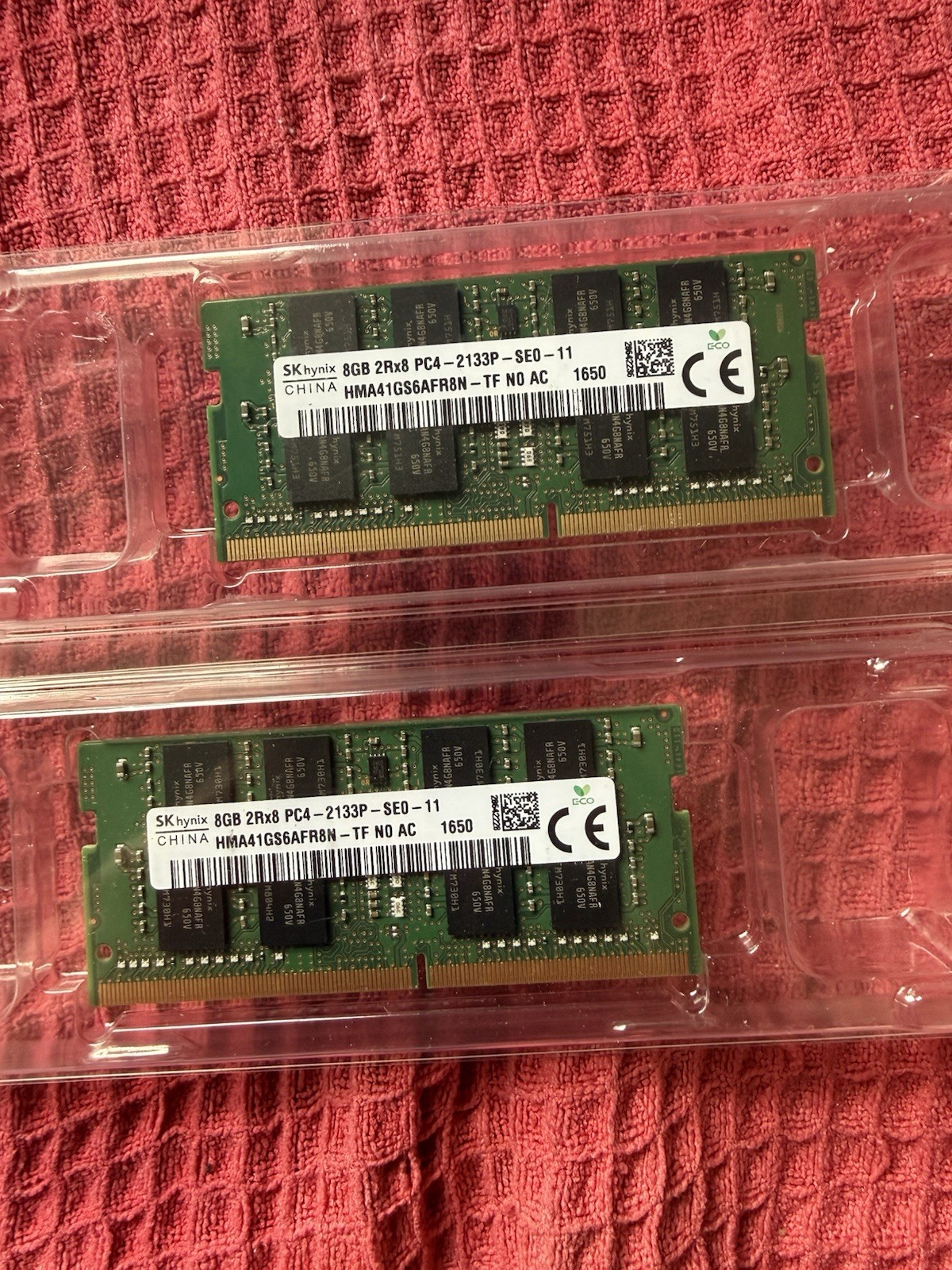 (2) SK Hynix 8GB PC4-2133P SODIMM Laptop Memory RAM HMA41GS6AFR8N-TF