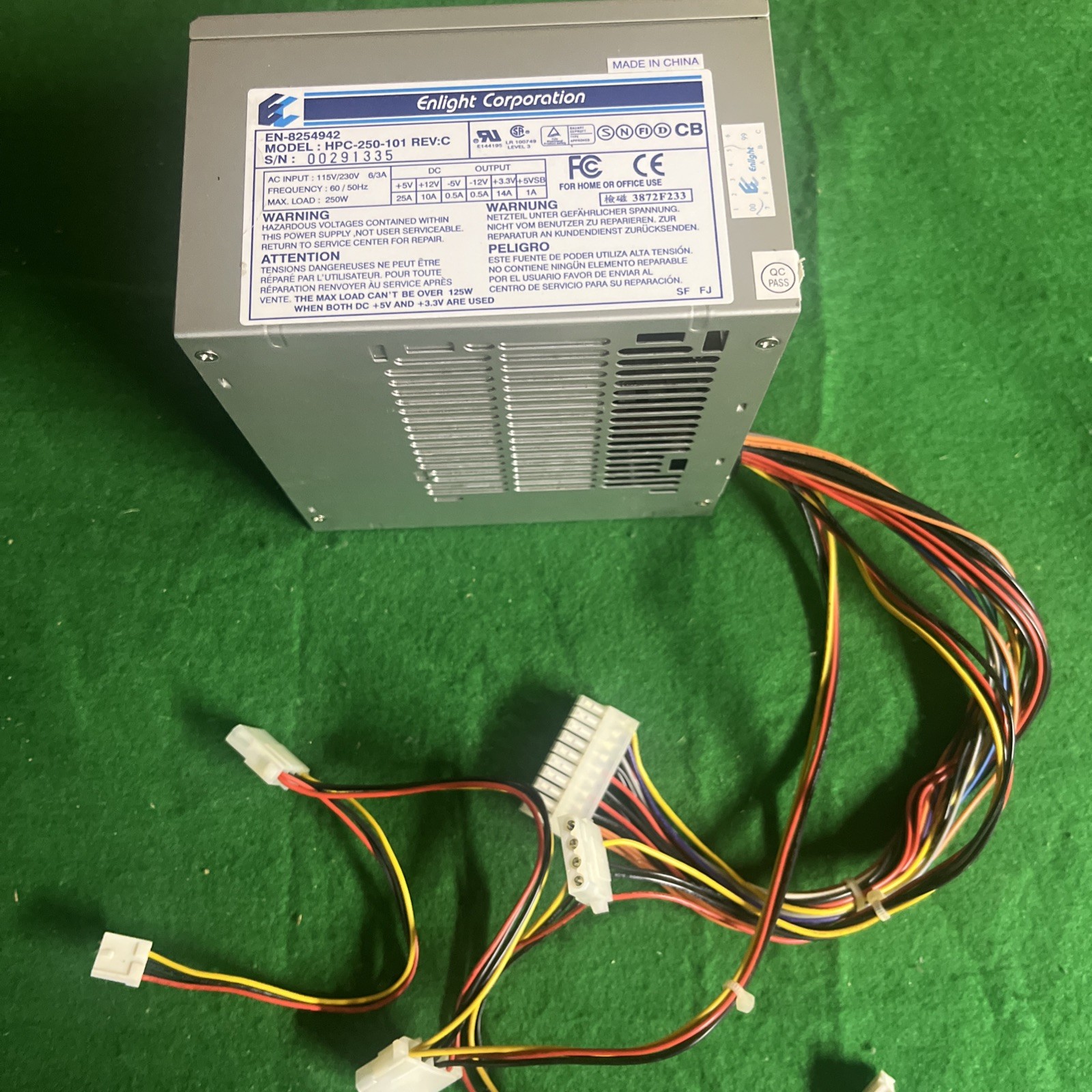 Enlight Corporation EN-8254942 250 Watt ATX Power Supply Model: HPC-250-101 @13A
