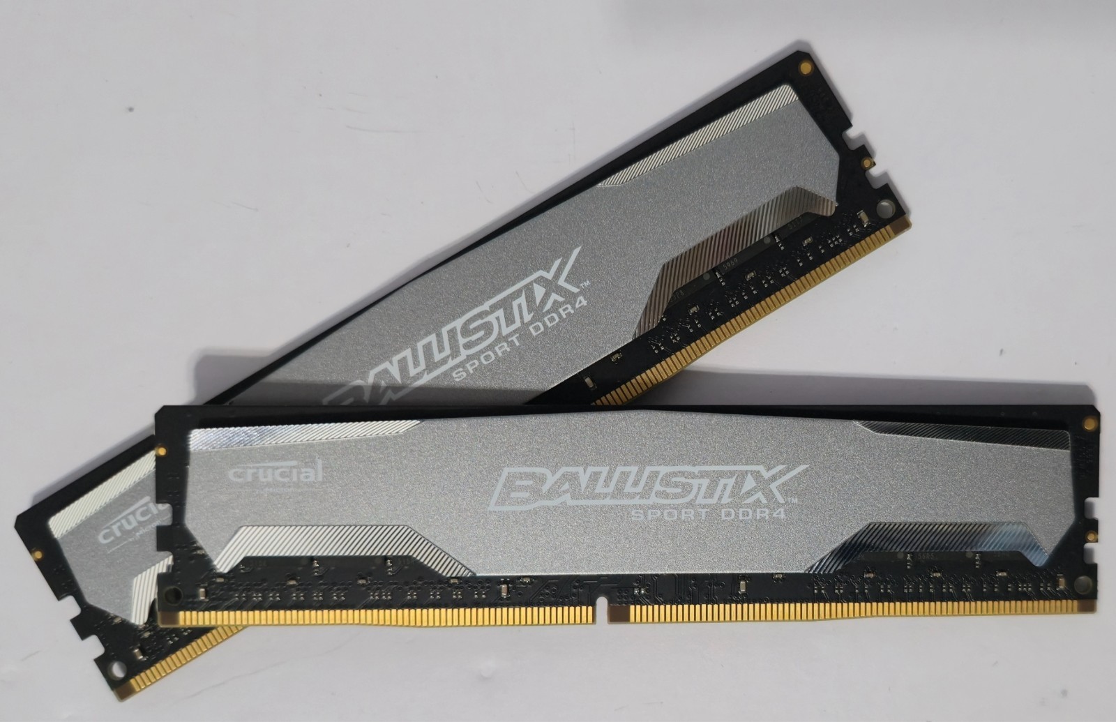 Micron BALLISTIX Sport DDR4-2400 16GB (2x8GB) Memory RAM BLS8G4D240FSB.16FBD