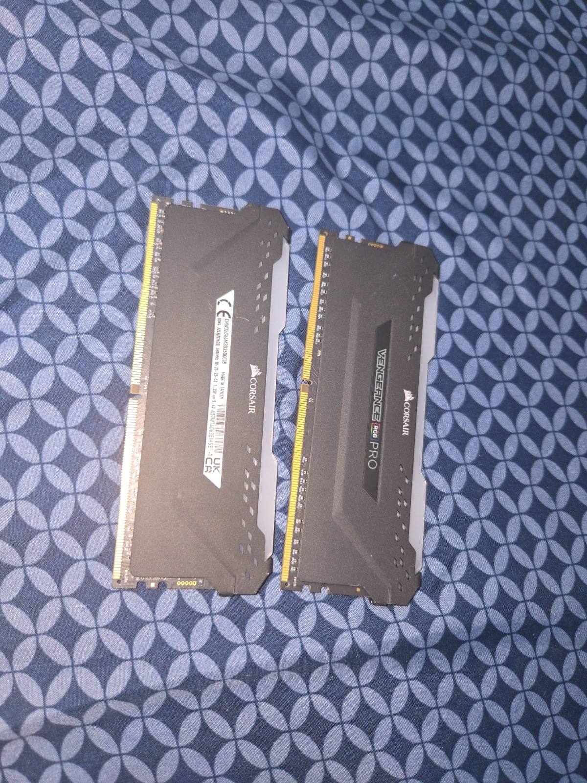Corsair Vengeance RGB Pro 32GB (2x16GB) PC4-25600 (DDR4-3200) Memory -…