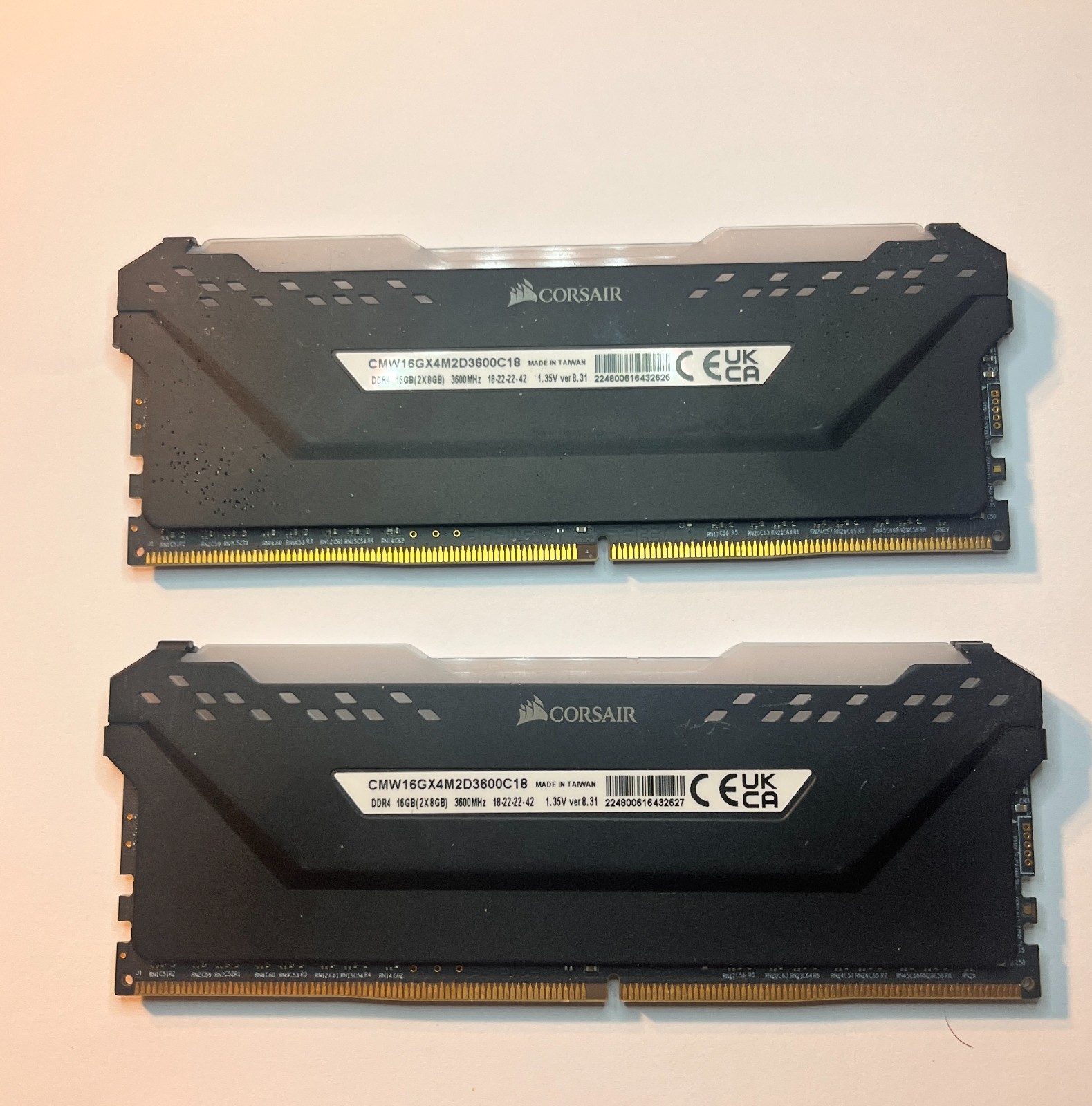 Corsair Vengeance RGB PRO 16GB (2x8GB) DDR4-3600 DIMM XMP CMW16GX4M2C3600C18