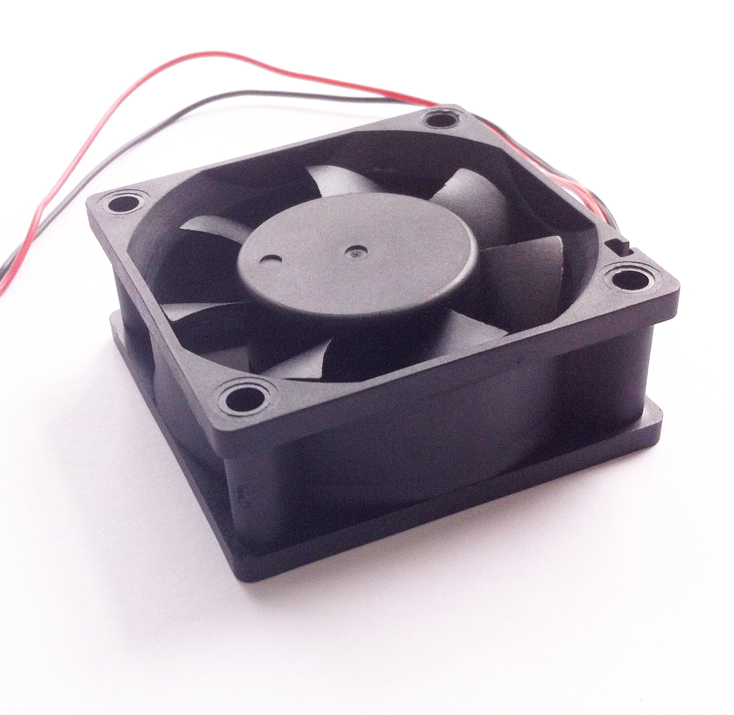 12V DC Fan 2Pin Brushless Computer Cooling Fan Dual Ball Bearing 60x60x25mm New