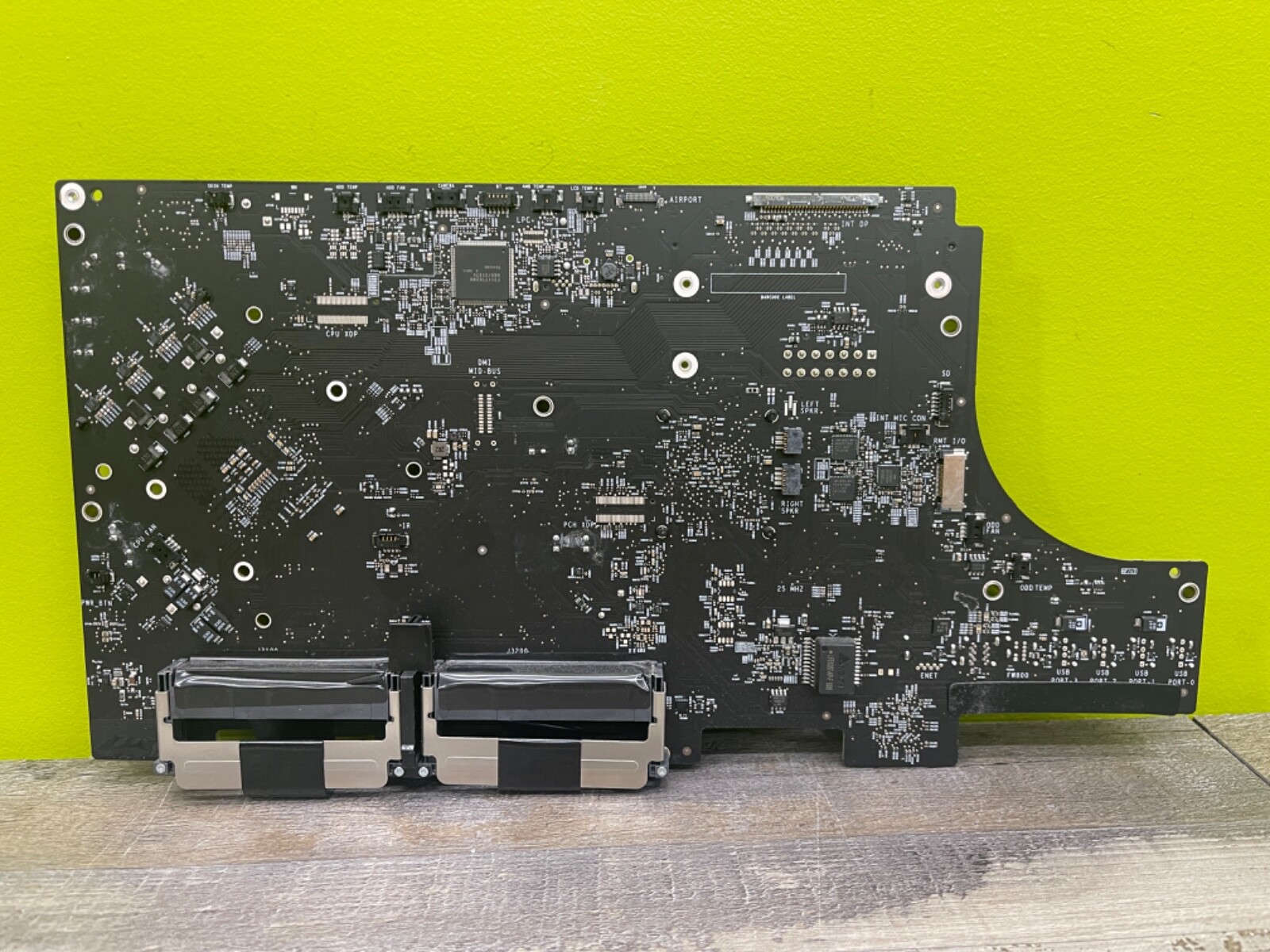 OEM Apple iMac 27” Mid 2011 A1312 Logic Board 820-2828-A No CPU