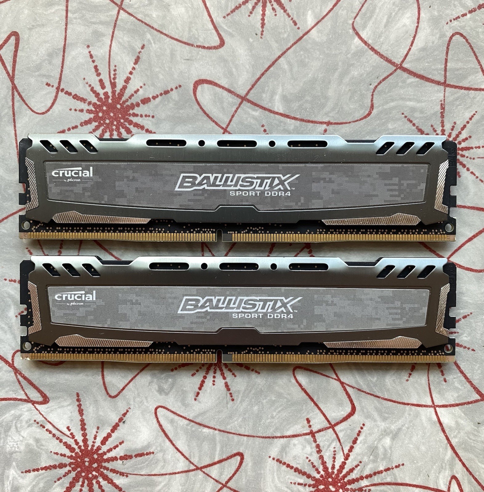 Crucial Micron Ballistix Sport 8GB (2x4GB) DDR4 RAM 2400MHz BLS4G4D240FSB.8FBD2