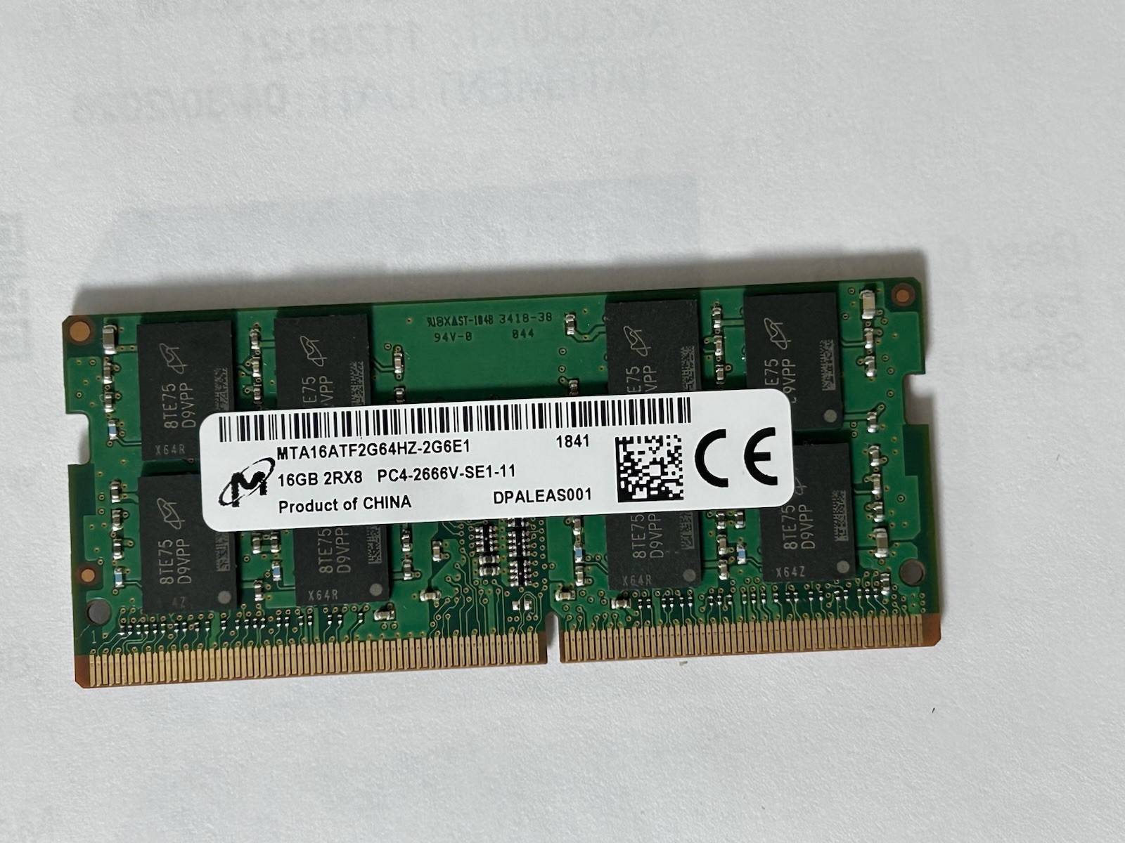 Micron 16GB DDR4 2666MHz PC4-21300 SODIMM Laptop Memory RAM MTA16ATF2G64HZ-2G6E1