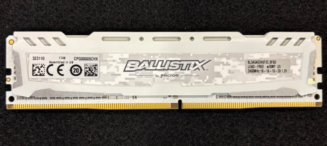 Crucial Ballistix Sport LT 4GB DDR4 2400MHz PC4-19200 Desktop RAM Memory BLS4G4D