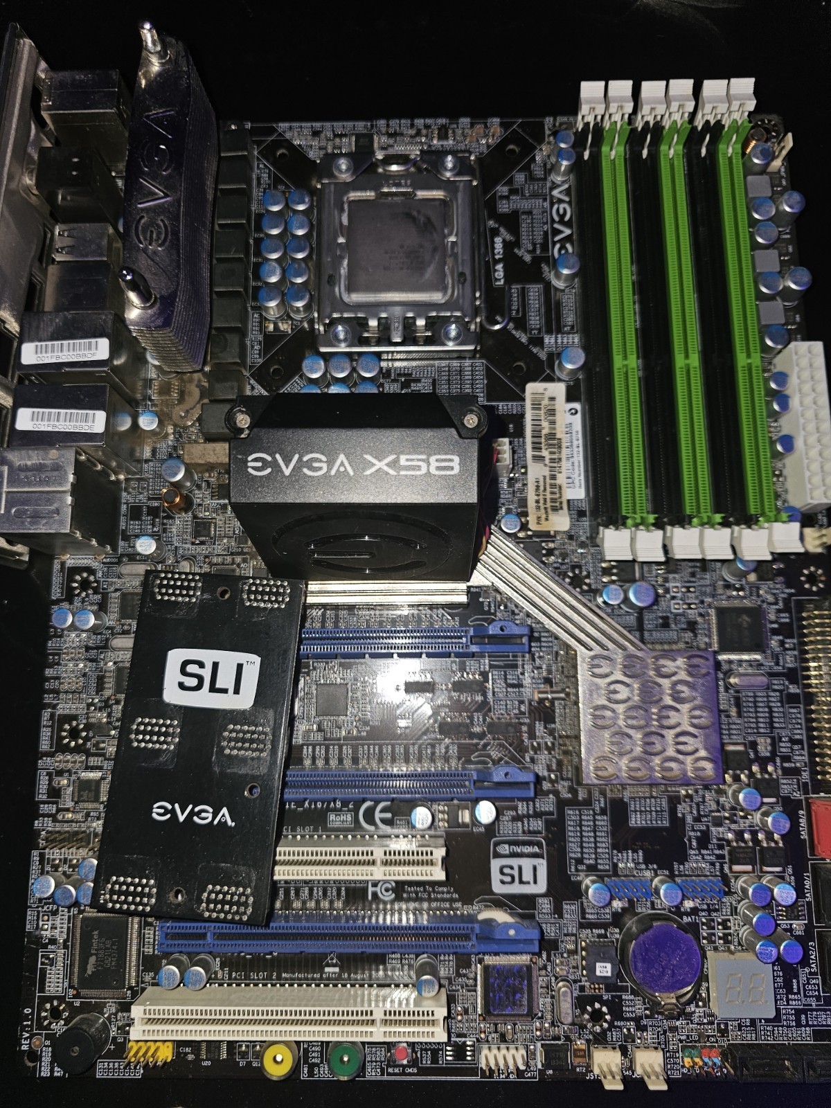 EVGA X58 SLI rev 1.0 LGA1366 X58 DDR3 Mobo + I7 920
