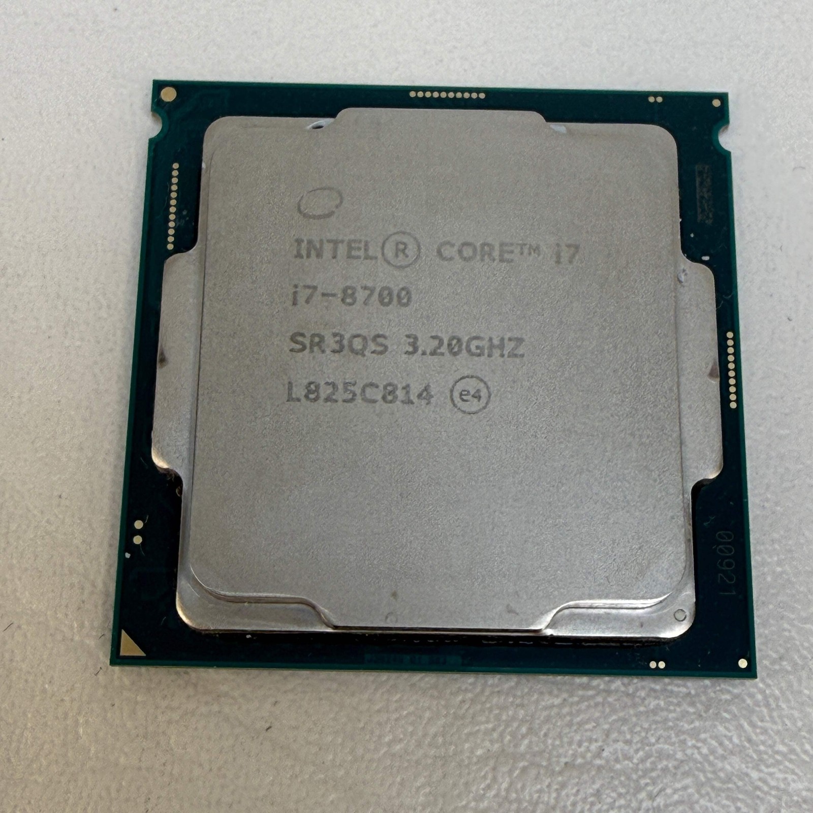 Intel Core i7-8700 3.20GHz 6 Core SR3QS 12 Thread LGA 1151