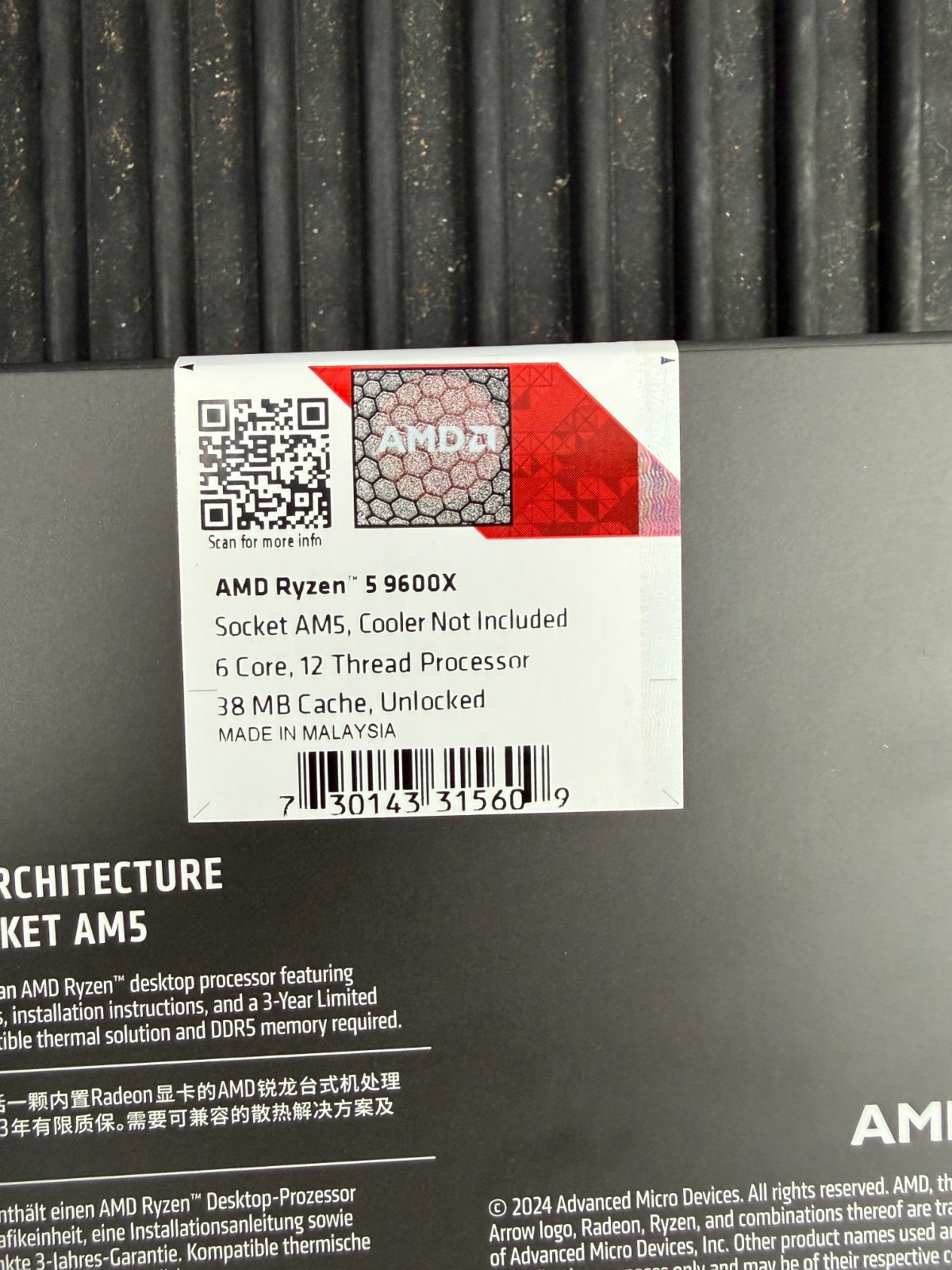 AMD Ryzen 5 9600X 6-Core, 12-Thread Unlocked Desktop Processor