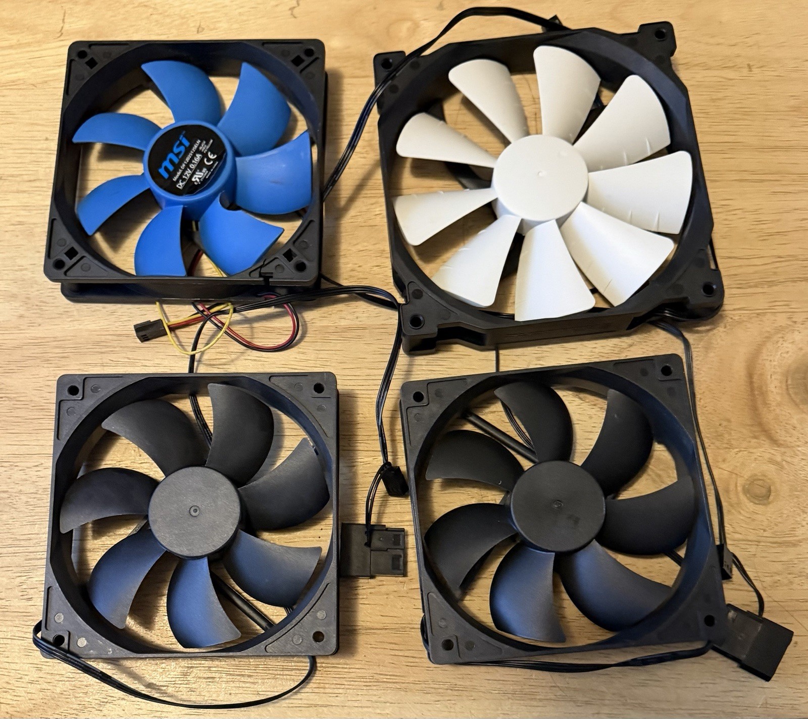 Computer Fan Lot -Phanteks PH F140SP, msi DF202512SELN, 2 Rosewill DF1202512SELN