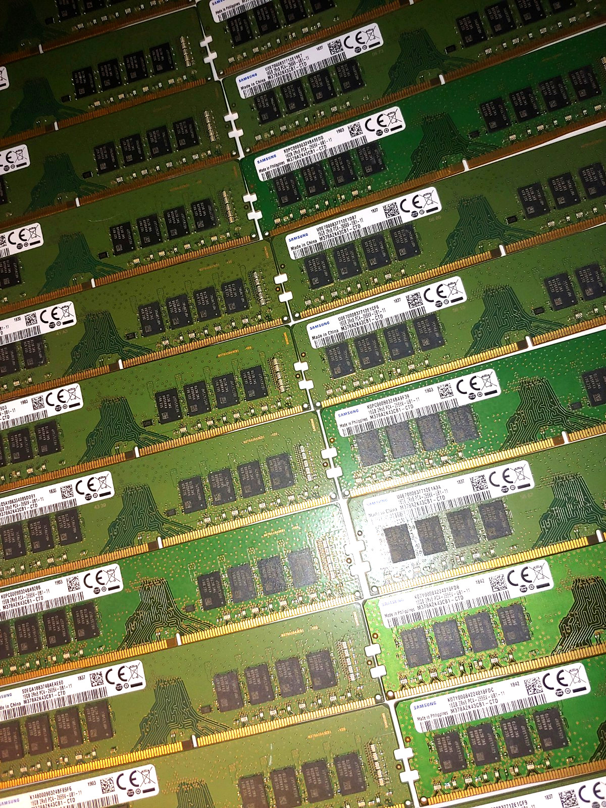 SAMSUNG 16GB 2RX8 PC4-2666V PC Desktop Memory DDR4-2666MHz RAM DDR4