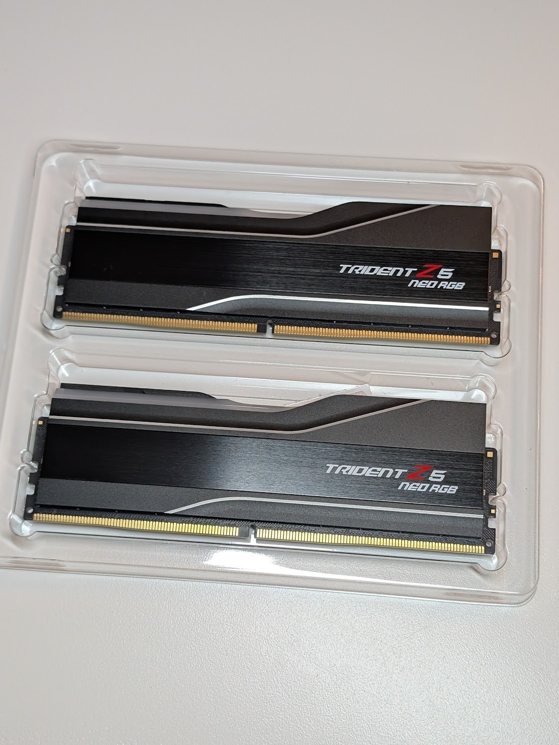G.Skill Trident Z5 Neo RGB 64GB 2x32GB DDR5 6000 CL28 AMD EXPO