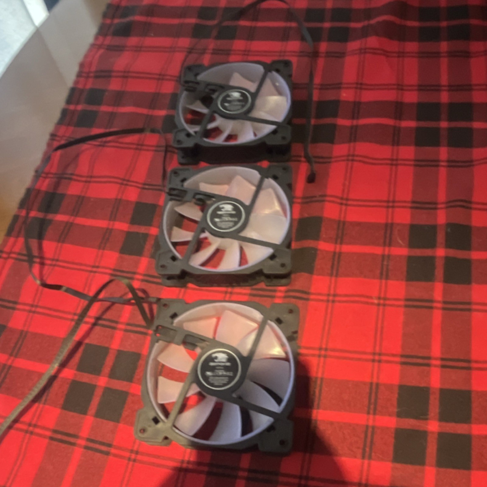 iBUYPOWER 120mm Hydraulic Case Fans Set of 3 Black 3-Pin 1200RPM 46.6CFM