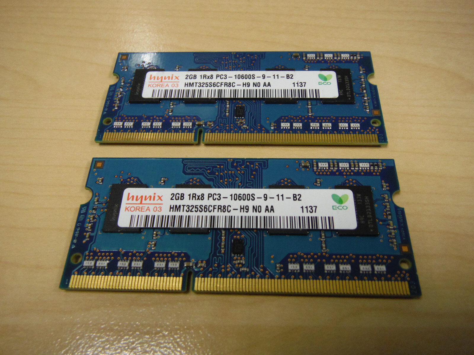Hynix 4GB DDR3 RAM PC3-10600 1333Mhz non-ECC Unbuffered SODIMM LAPTOP MEMORY