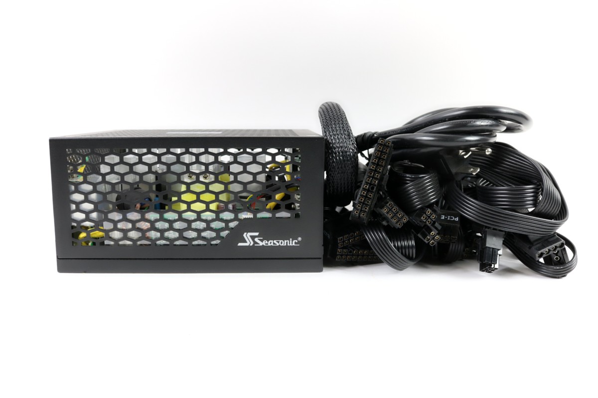 Seasonic Prime TX-700 Fanless 700W Titanium PSU w/ Box + All Cables | 1yr War…