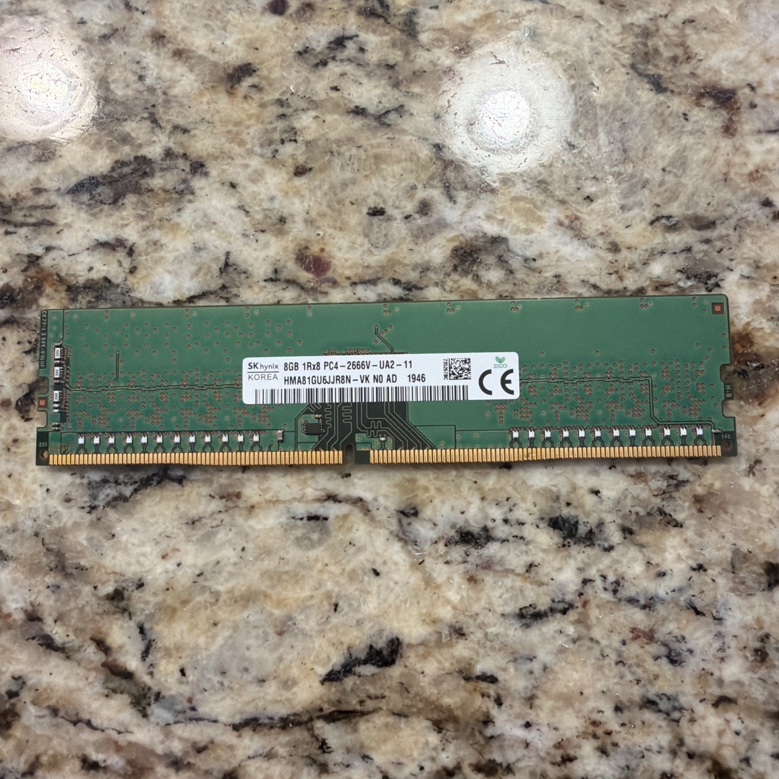 SK Hynix 8GB PC4-21300 DDR4 HMA81GU6JJR8N-VK Dell Inspiron XPS Memory