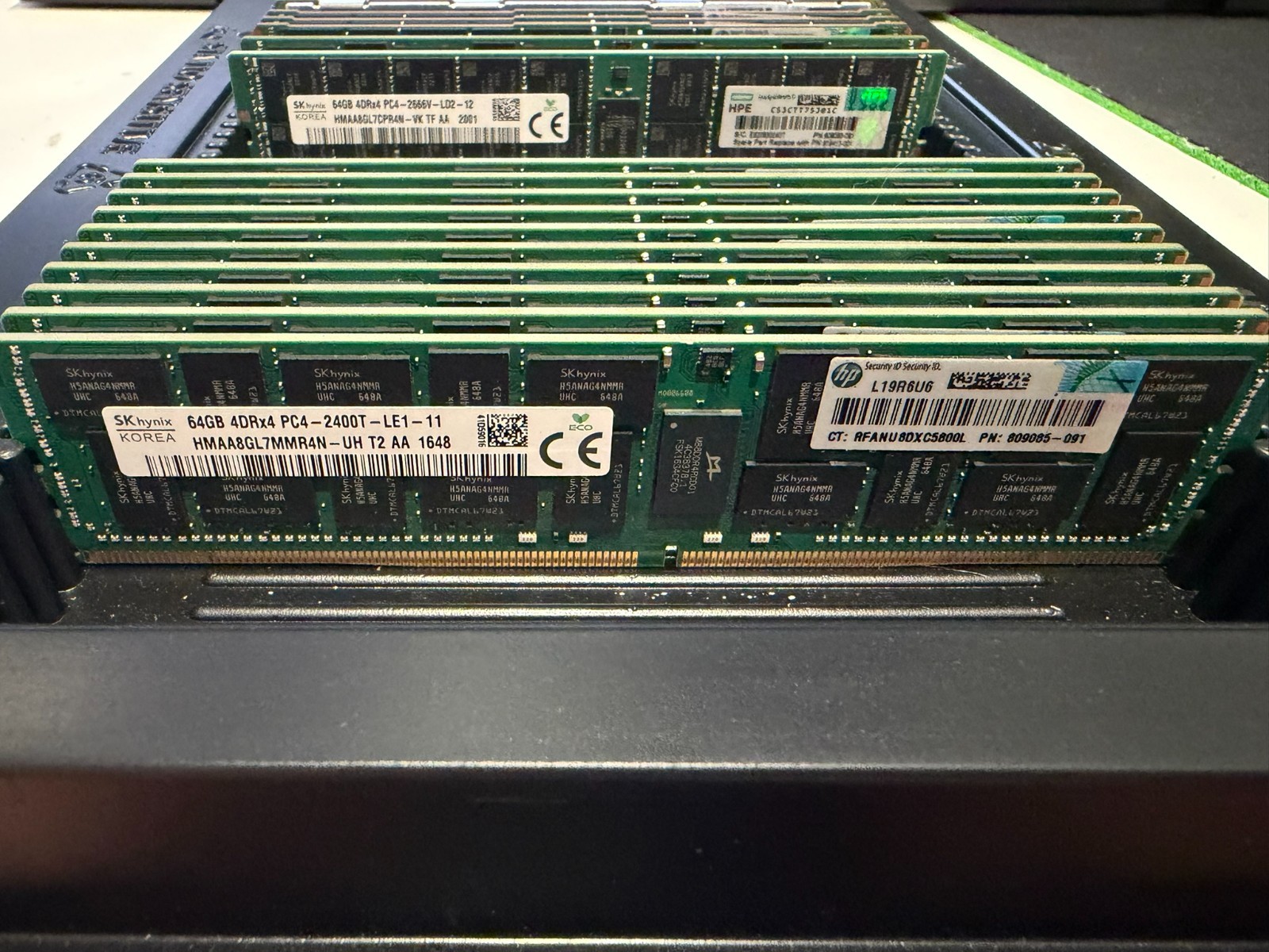 64GB DDR4 ECC LRDIMM SK Hynix HMAA8GL7MMR4N-UH PC4-2400T RAM