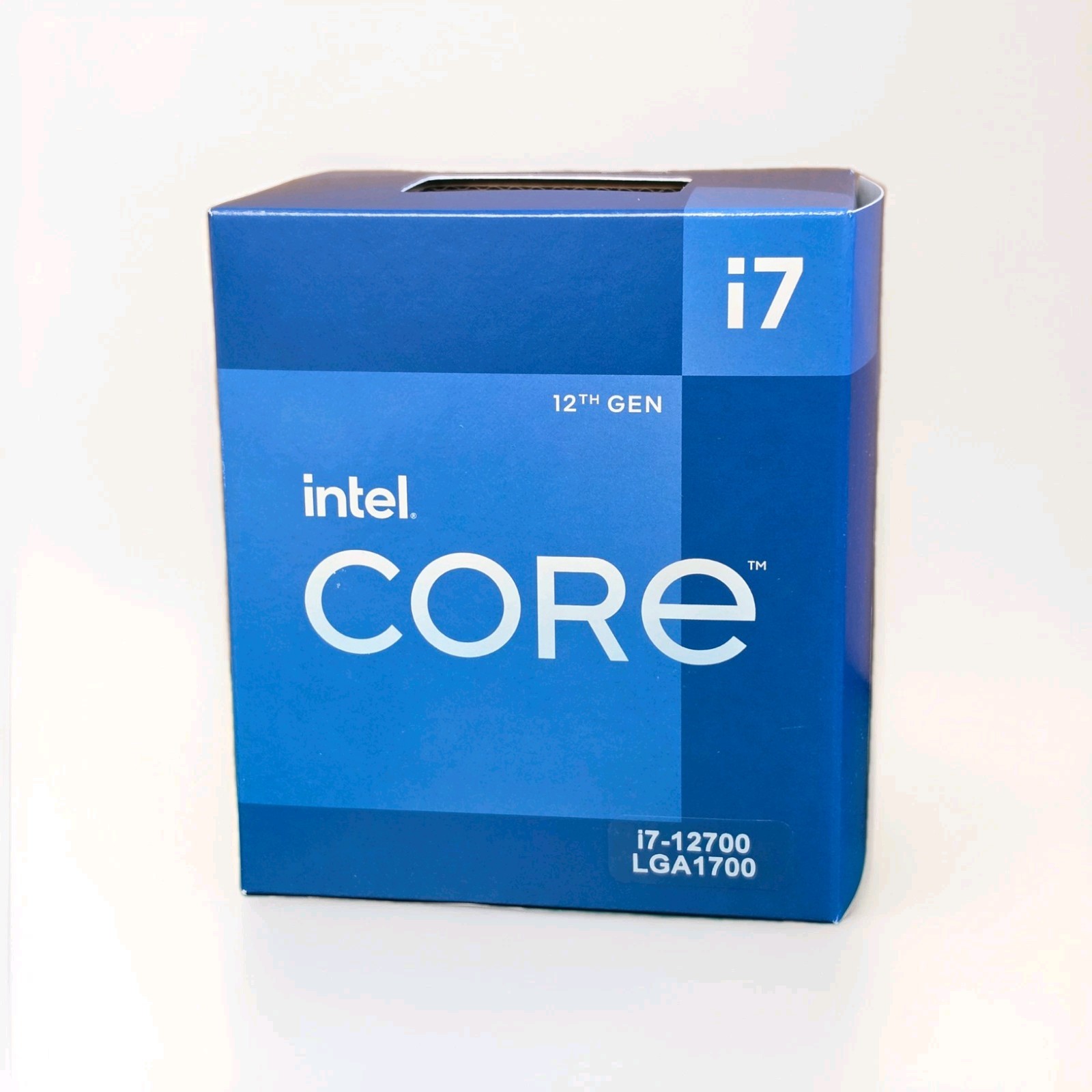 Intel i7-12700 BX8071512700 Desktop Processor 12 core 2.1GHz new in box