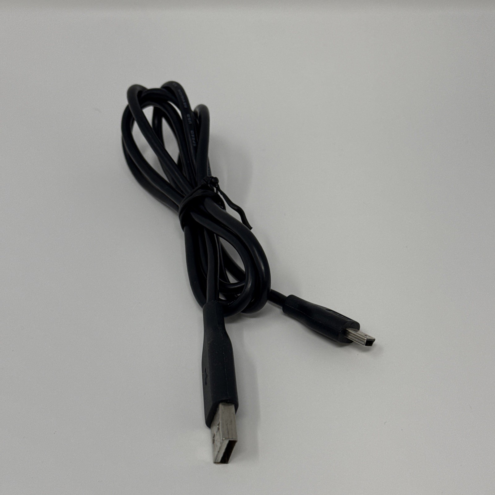 IOGEAR GUC2020DW6 DisplayLink External DVI Video Card USB 2.0