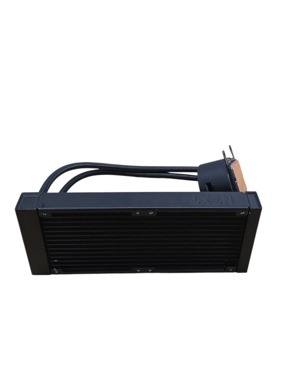 NZXT Kraken Plus 240mm CPU Liquid Cooler 2x120mm Fans 1.54″ LCD Black