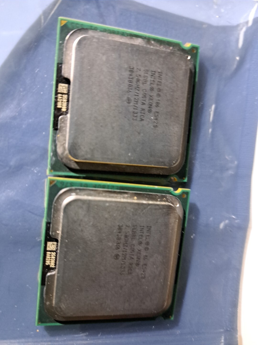 Intel Xeon E5420 2.5 GHz 1333 MHz LGA 771 CPU Processor SLANV Lot Of 2