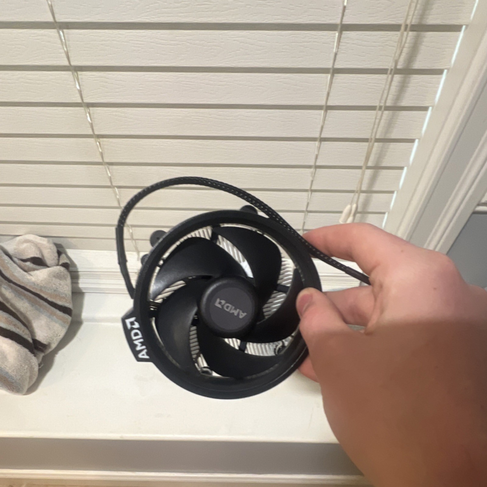 AMD Black CPU Fan with Heatsink Aluminum Plastic Cooler for Processor in Box