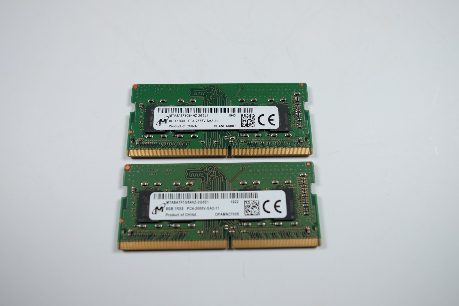 Micron 16GB (2x8GB) DDR4 2666MHz PC4-2666V SODIMM Laptop Memory RAM Kit SA2-11