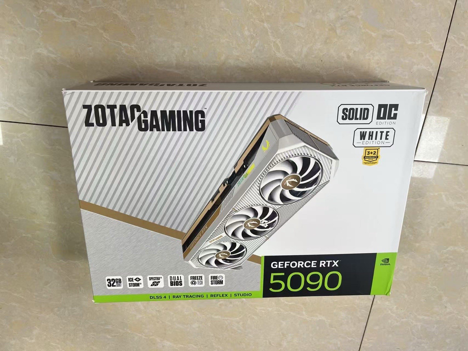 Zotac RTX 5090 Solid White GPU No Core & VRAM, for parts (US Stock)