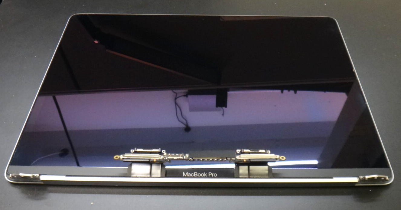Genuine MacBook Pro 13.3 A1989 A2251 A2159 A2289 LCD Space Gray (Used Grade C)