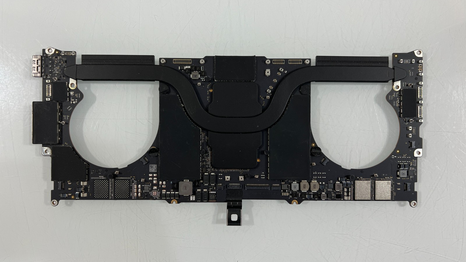 Apple MacBook Pro M1 Pro Logic Board 16GB RAM 512GB SSD 2021 A2485 Tested