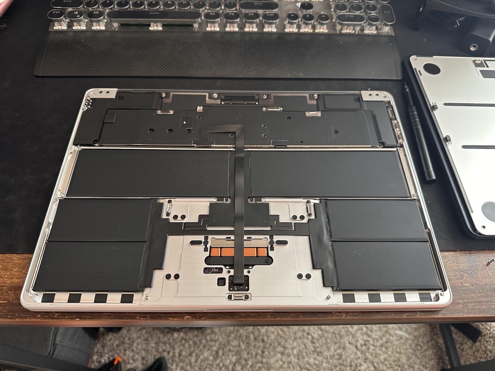 MacBook Air 15-inch A2941 Logic Board 2023 M2 256GB 8GB RAM !!READ!!