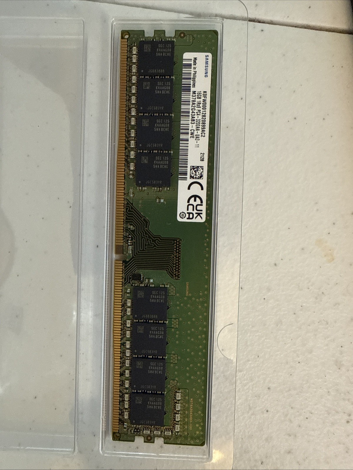 Samsung 16GB DDR4 3200 MHz PC4-25600 DIMM Desktop Memory RAM (M378A2G43AB3-CWE)
