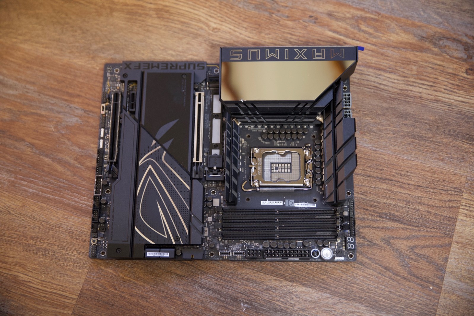 ASUS ROG MAXIMUS Z890 HERO Motherboard | Wi-Fi 7, LGA 1851 | Orig Retail $699