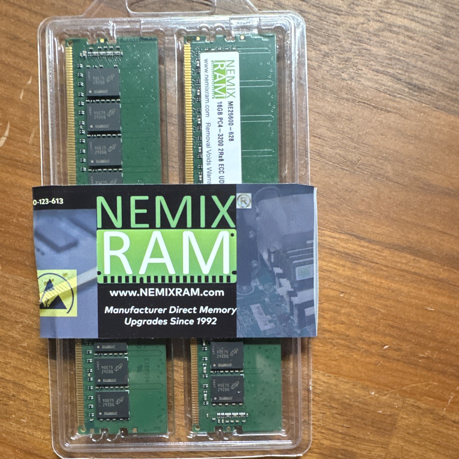 NEMIX RAM 16GB (2x8GB) DDR4-3200 PC4-25600 ECC UDIMM 288-Pin MRX25600-E28