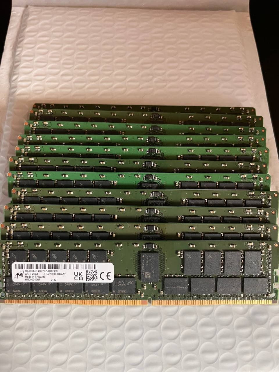 Micron 32GB 2RX4 PC4-2933Y-RB2-12 MTA36ASF4G72PZ Server Memory RAM
