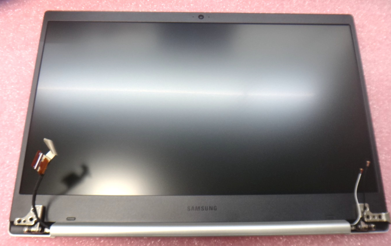 Genuine Samsung Galaxy Book NP545XLA 14″ LCD Screen Assembly