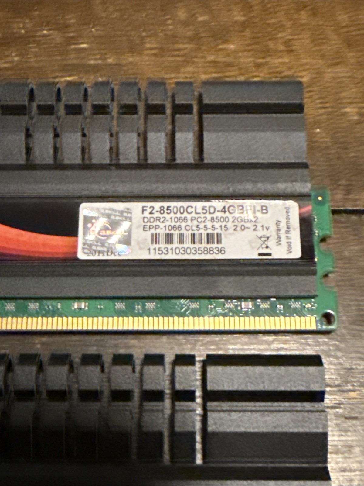 G.Skill PI 4GB (2x2GB) DDR2-1066 PC2-8500 Desktop RAM F2-8500CL5D-4GBPI-B