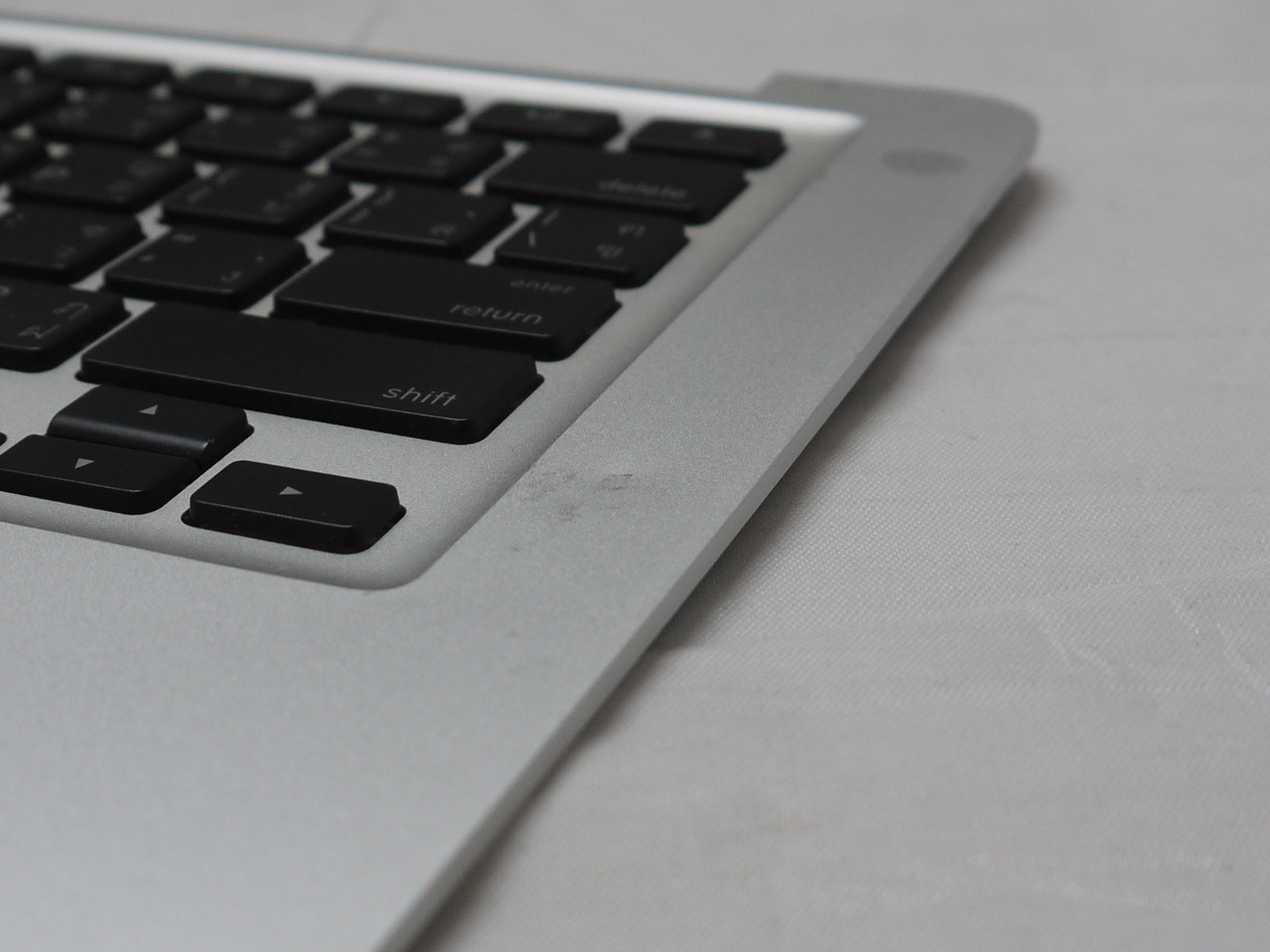 Grade B Keyboard TopCase Thai Trackpad for MacBook Air 13″ A1237 2008 A1304 2009