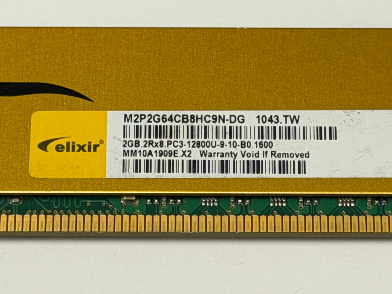 Elixir 2GB (1 Stick) PC3-12800U DDR3 1600 2Rx8 DIMM PC Memory M2P2G64CB8HC9N-DG
