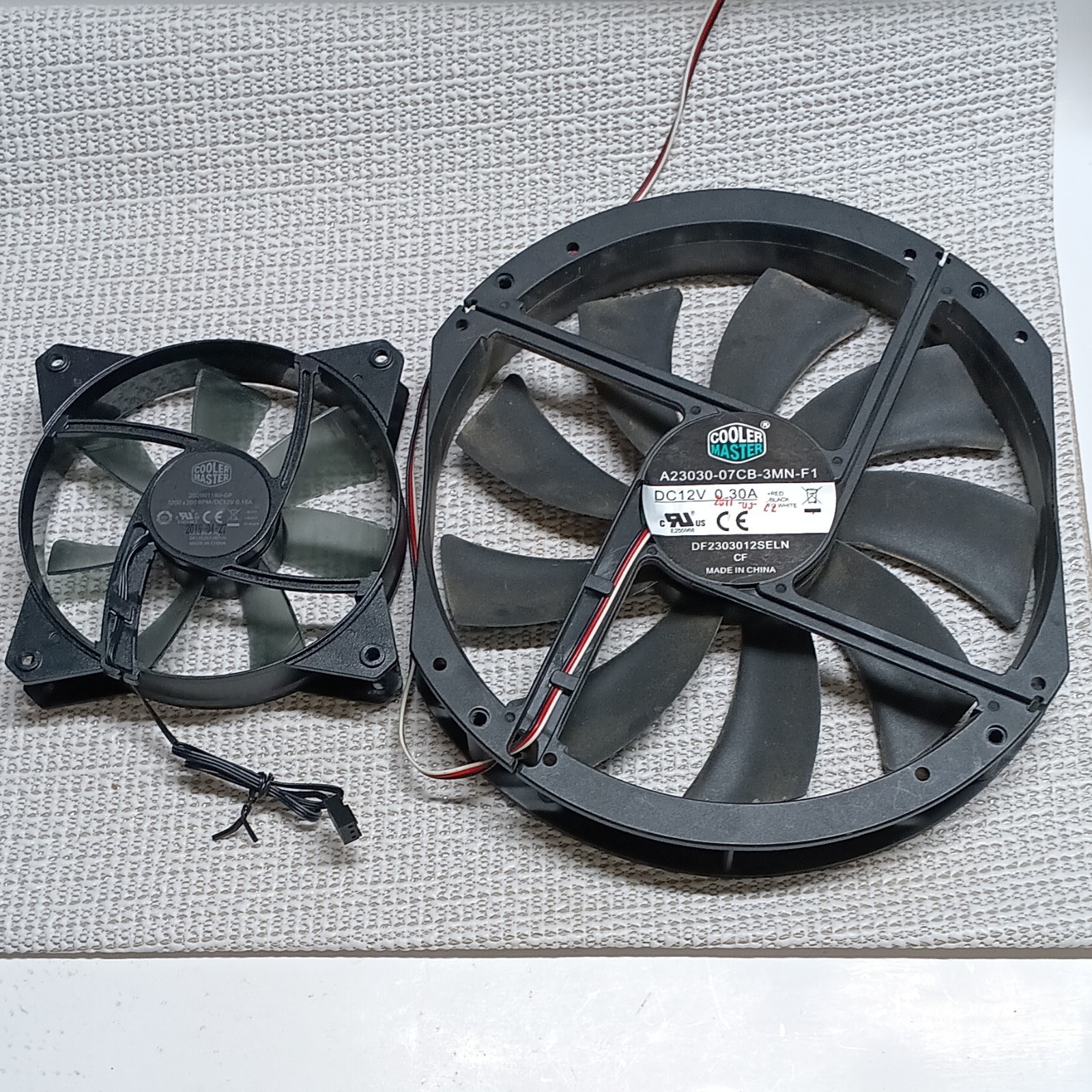 2 Cooler Master Case Fans 3-Pin 12V Rifle Bearing 120mm &7in