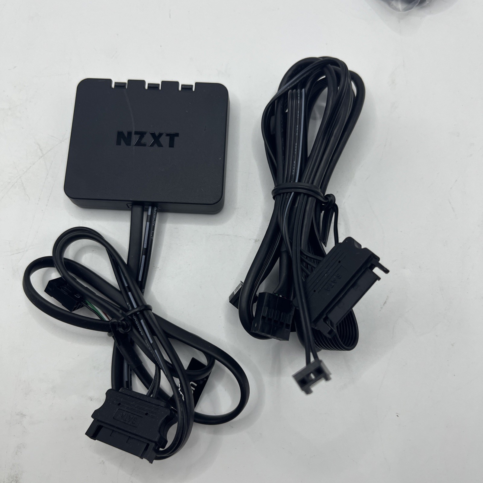NZXT Kraken 240 RGB – 240mm AIO CPU Liquid Cooler White- Used (Includes RGB Con)