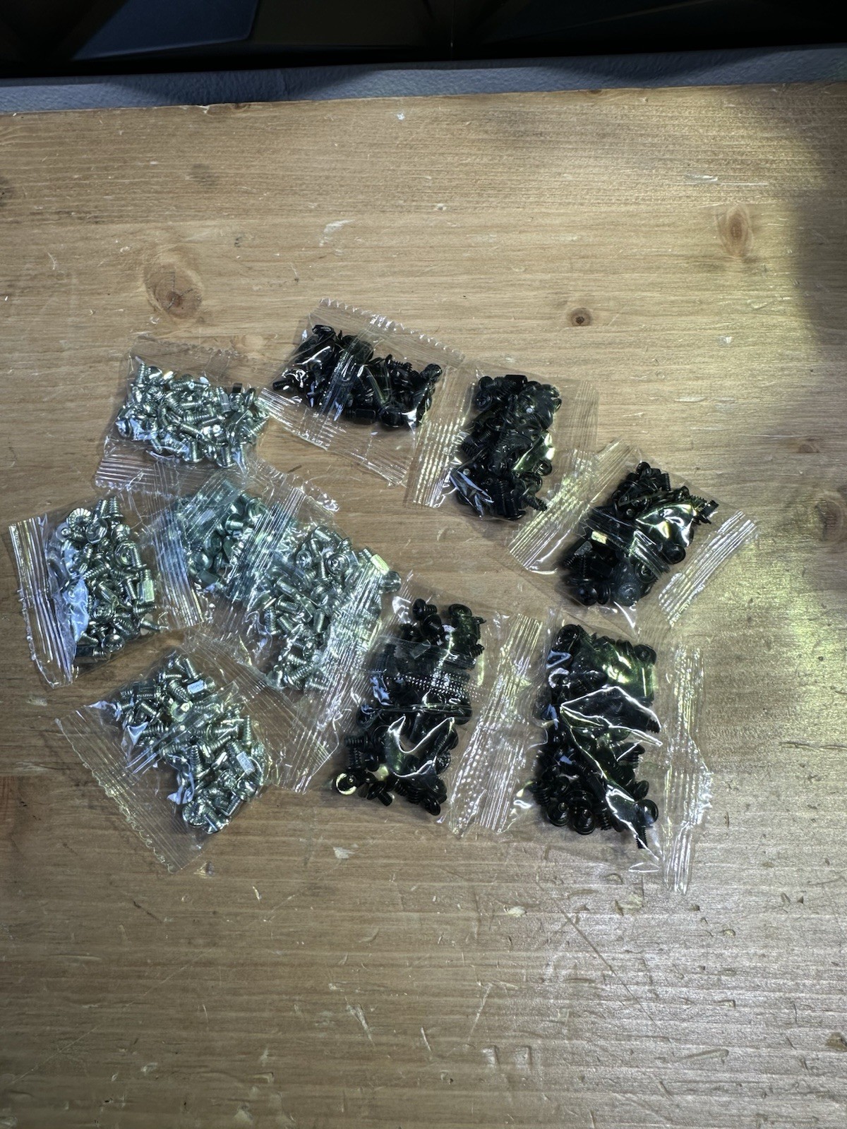 US Seller – 2x Replacement Sets of screws from desktop PC tower case